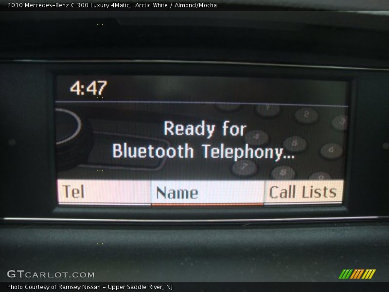 Arctic White / Almond/Mocha 2010 Mercedes-Benz C 300 Luxury 4Matic