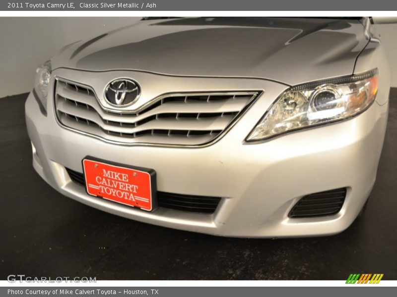 Classic Silver Metallic / Ash 2011 Toyota Camry LE