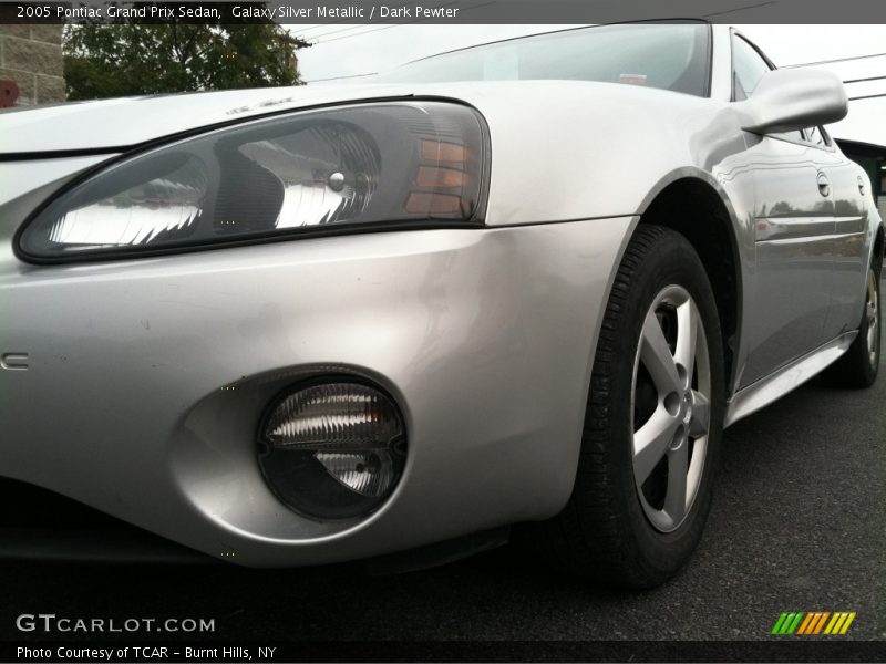 Galaxy Silver Metallic / Dark Pewter 2005 Pontiac Grand Prix Sedan