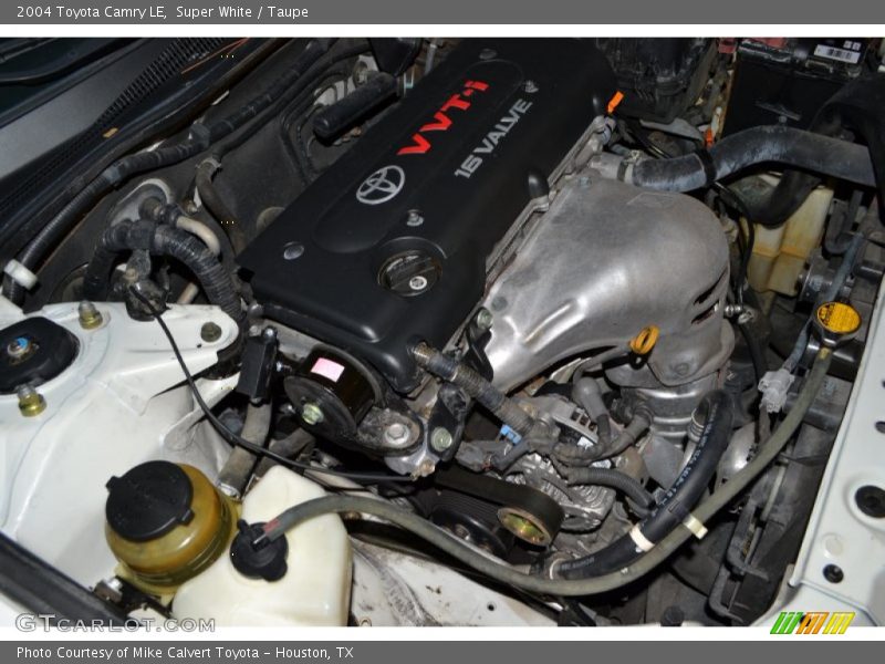 Super White / Taupe 2004 Toyota Camry LE