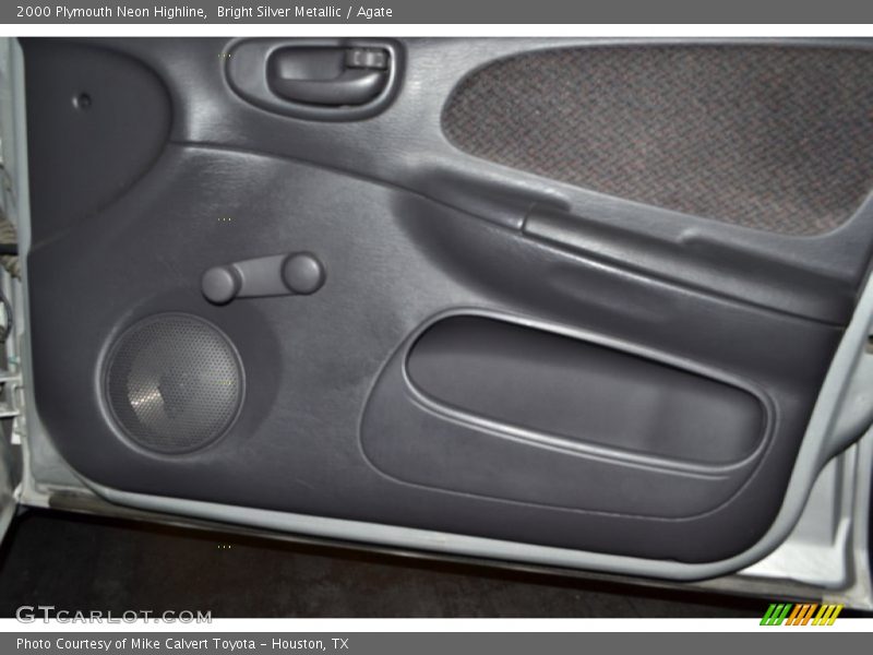 Bright Silver Metallic / Agate 2000 Plymouth Neon Highline