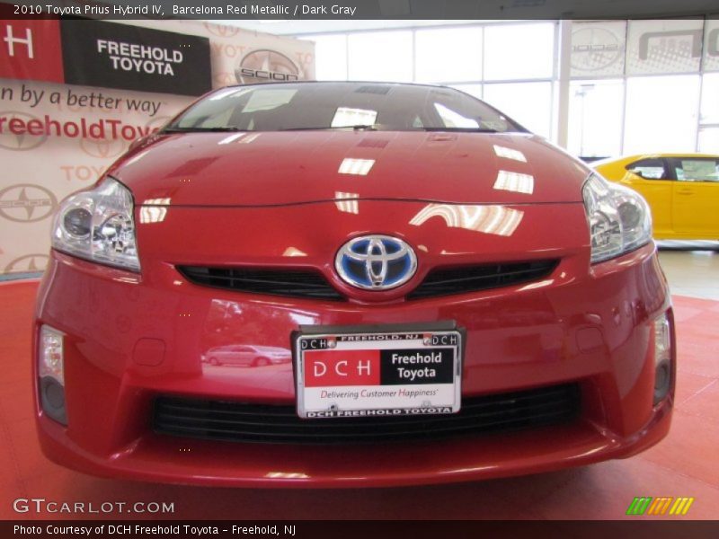 Barcelona Red Metallic / Dark Gray 2010 Toyota Prius Hybrid IV