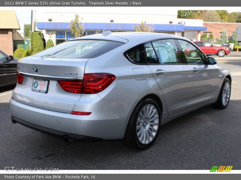 Titanium Silver Metallic / Black 2011 BMW 5 Series 535i xDrive Gran Turismo