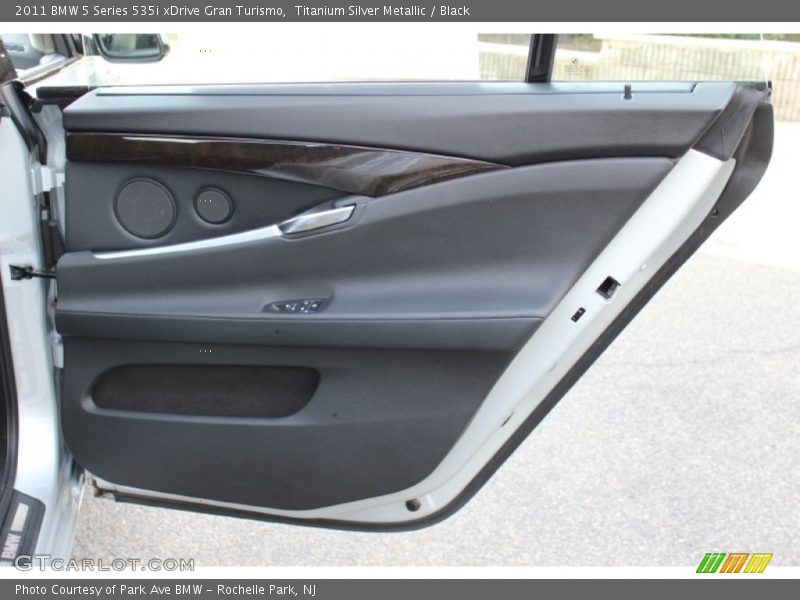 Door Panel of 2011 5 Series 535i xDrive Gran Turismo