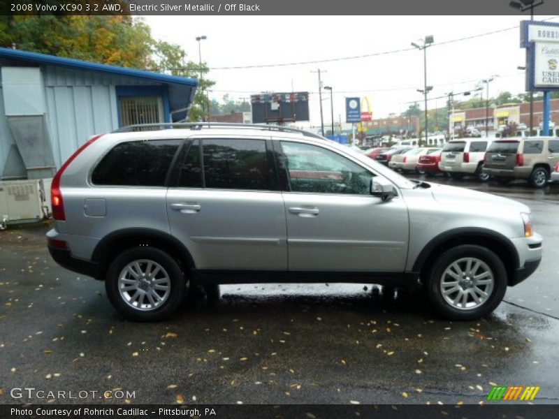 Electric Silver Metallic / Off Black 2008 Volvo XC90 3.2 AWD