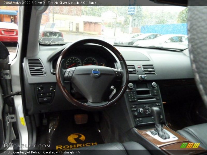 Electric Silver Metallic / Off Black 2008 Volvo XC90 3.2 AWD
