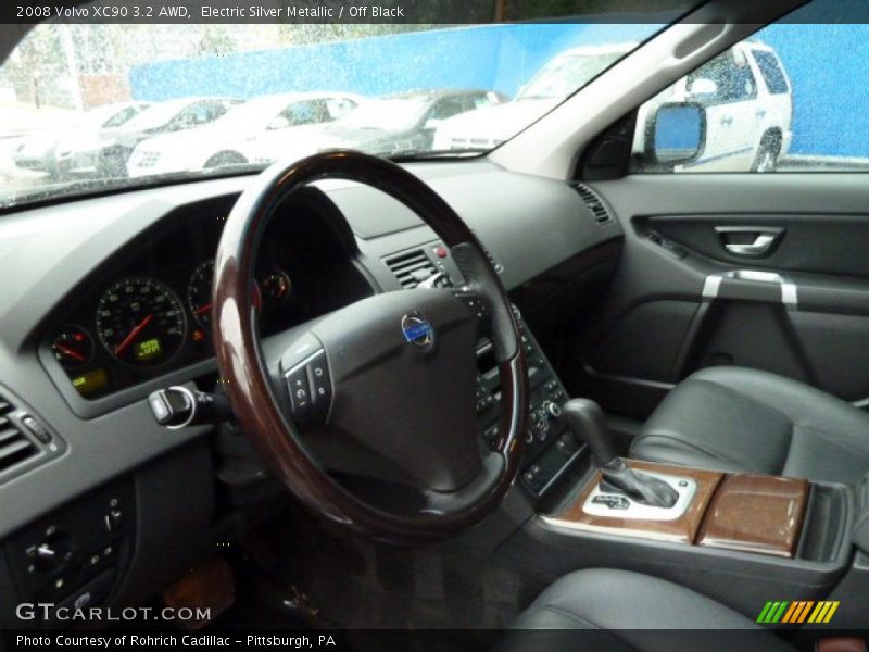 Electric Silver Metallic / Off Black 2008 Volvo XC90 3.2 AWD