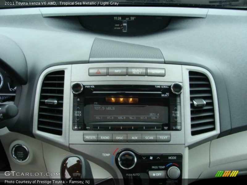 Tropical Sea Metallic / Light Gray 2011 Toyota Venza V6 AWD