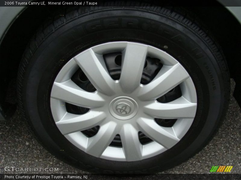 Mineral Green Opal / Taupe 2006 Toyota Camry LE