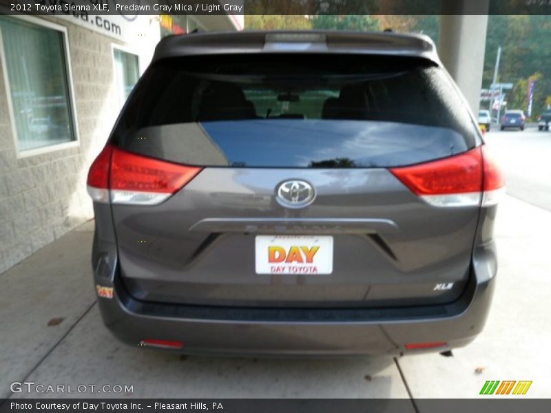 Predawn Gray Mica / Light Gray 2012 Toyota Sienna XLE