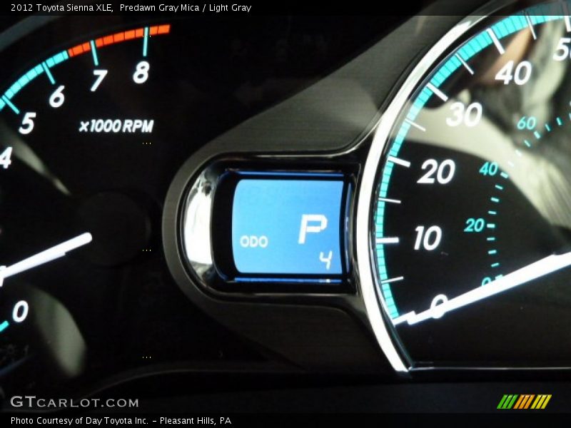 Predawn Gray Mica / Light Gray 2012 Toyota Sienna XLE