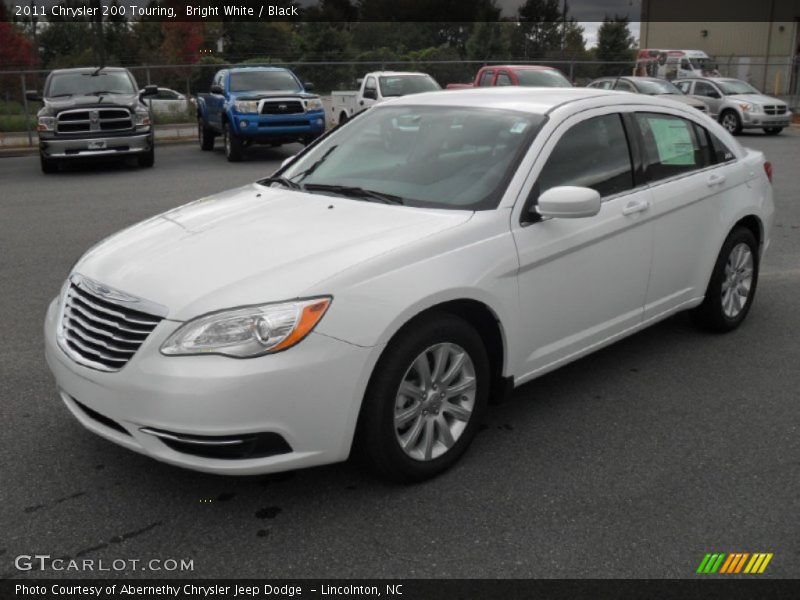 Bright White / Black 2011 Chrysler 200 Touring