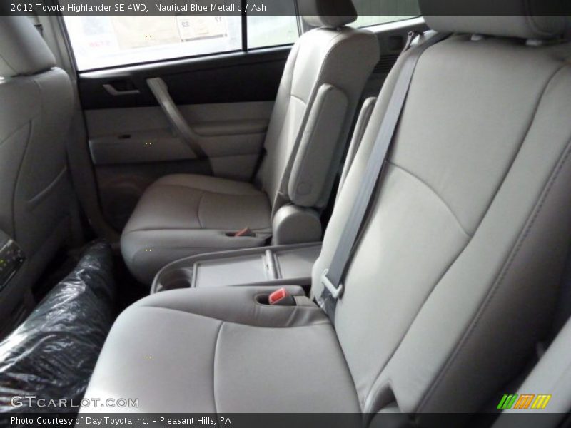 Nautical Blue Metallic / Ash 2012 Toyota Highlander SE 4WD