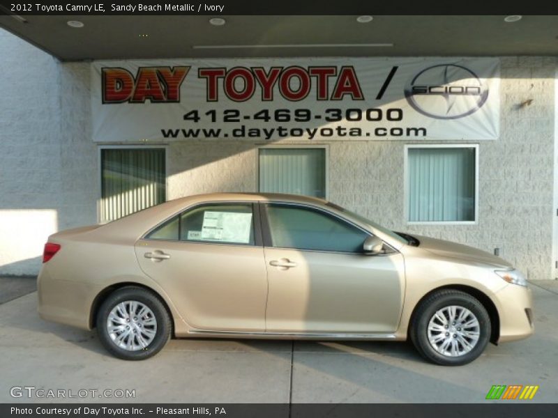 Sandy Beach Metallic / Ivory 2012 Toyota Camry LE