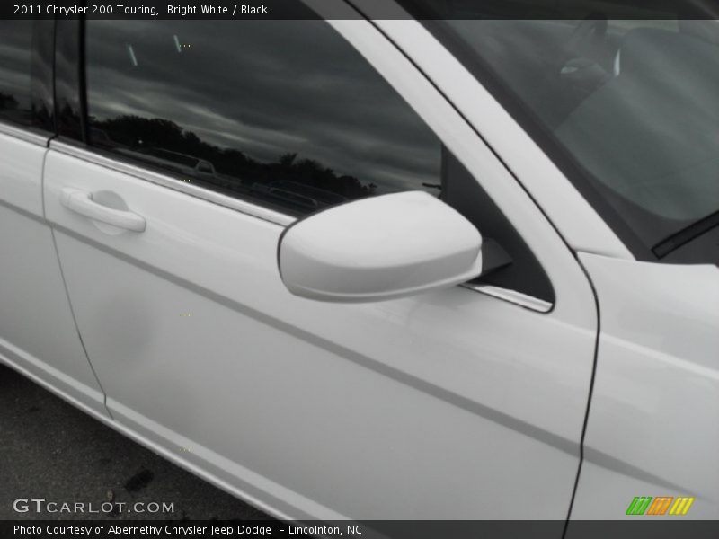 Bright White / Black 2011 Chrysler 200 Touring