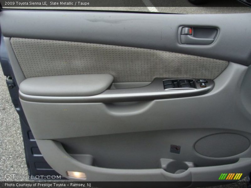 Slate Metallic / Taupe 2009 Toyota Sienna LE
