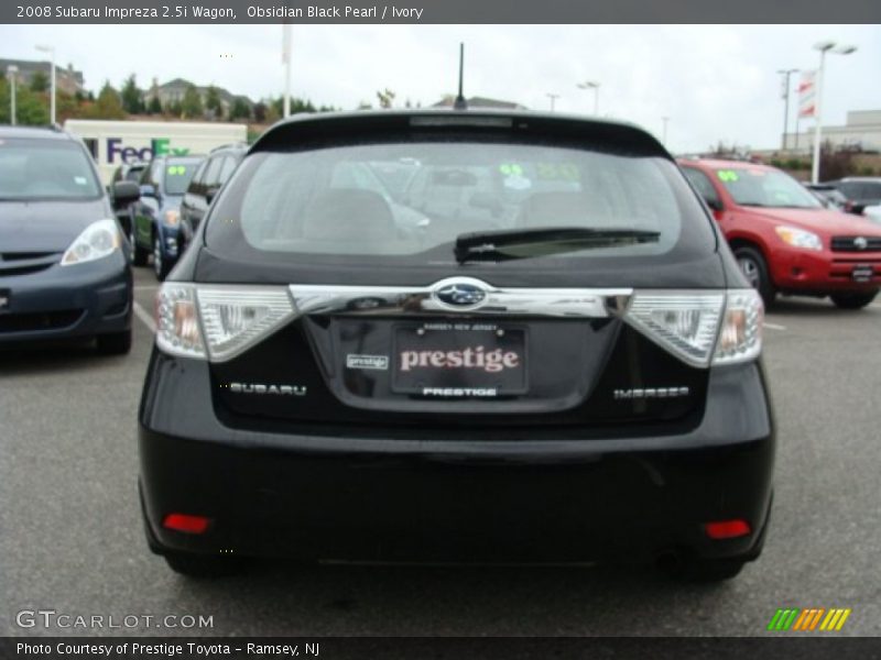 Obsidian Black Pearl / Ivory 2008 Subaru Impreza 2.5i Wagon