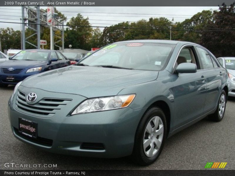 Aloe Green Metallic / Bisque 2009 Toyota Camry LE