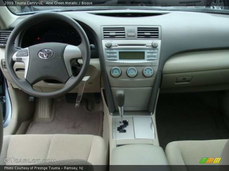 Aloe Green Metallic / Bisque 2009 Toyota Camry LE