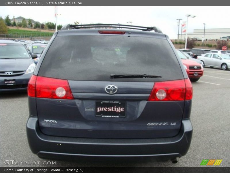 Slate Metallic / Taupe 2009 Toyota Sienna LE