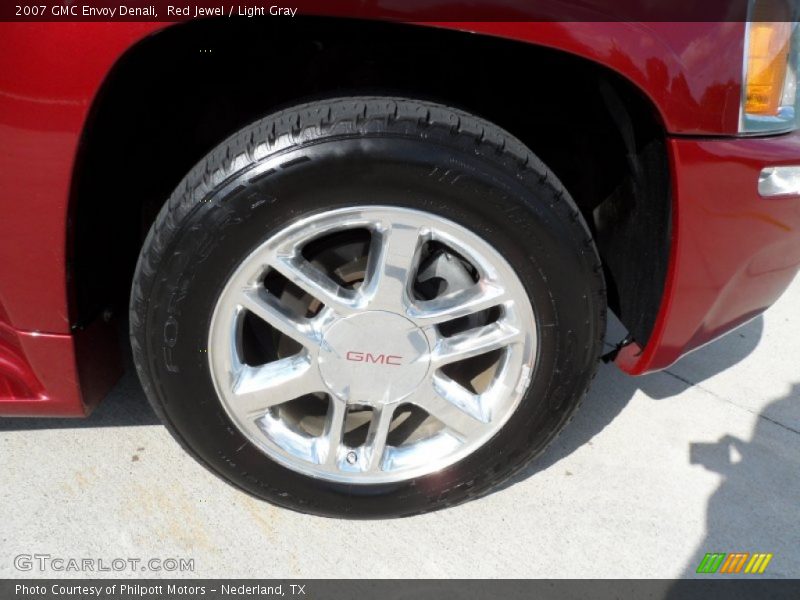  2007 Envoy Denali Wheel