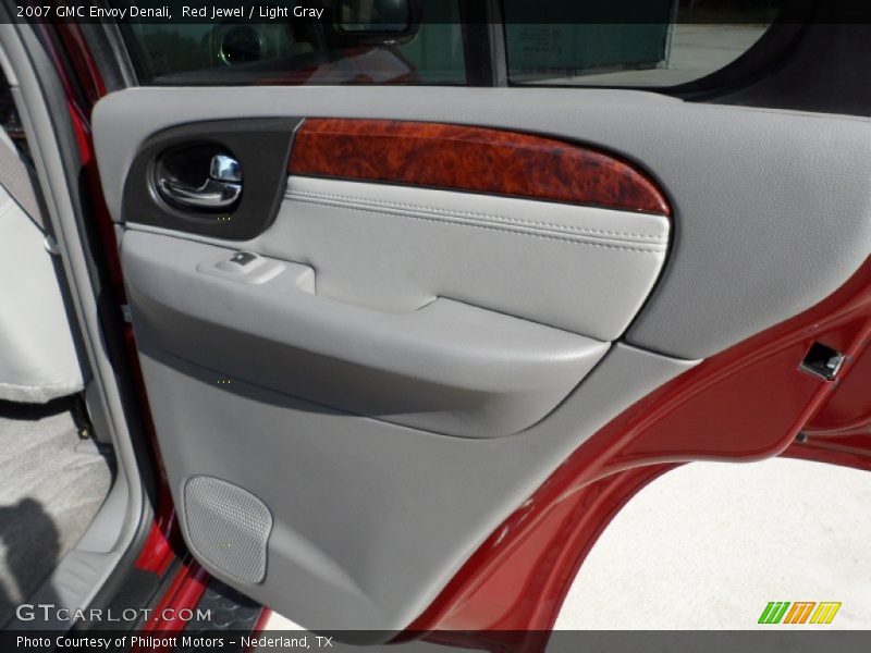 Door Panel of 2007 Envoy Denali