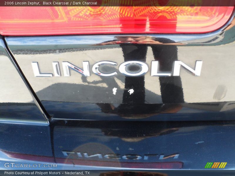 Black Clearcoat / Dark Charcoal 2006 Lincoln Zephyr