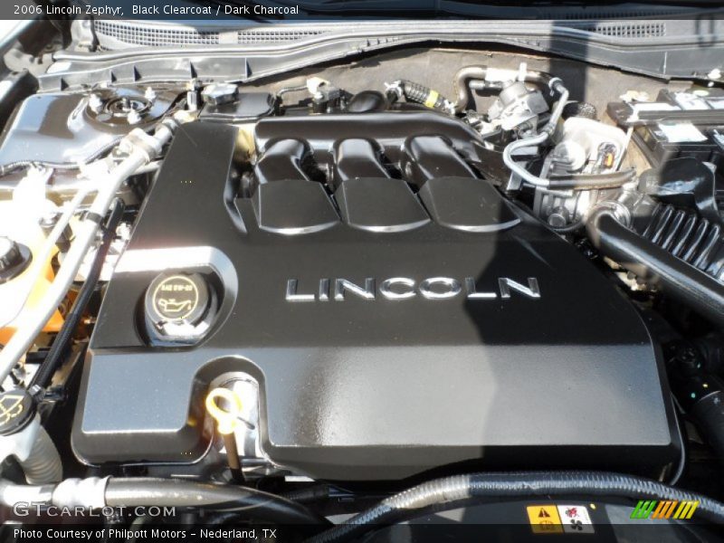 Black Clearcoat / Dark Charcoal 2006 Lincoln Zephyr