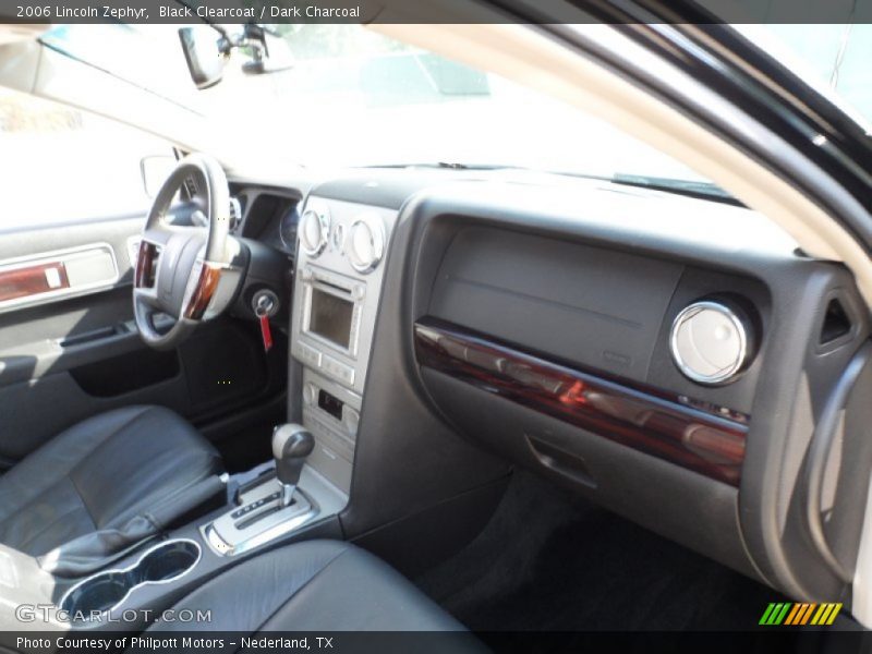 Black Clearcoat / Dark Charcoal 2006 Lincoln Zephyr