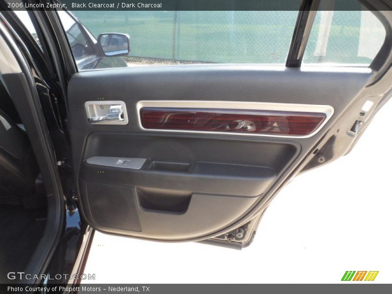 Black Clearcoat / Dark Charcoal 2006 Lincoln Zephyr