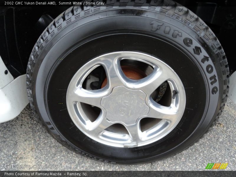  2002 Yukon Denali AWD Wheel