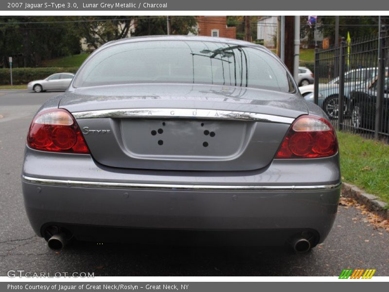 Lunar Grey Metallic / Charcoal 2007 Jaguar S-Type 3.0