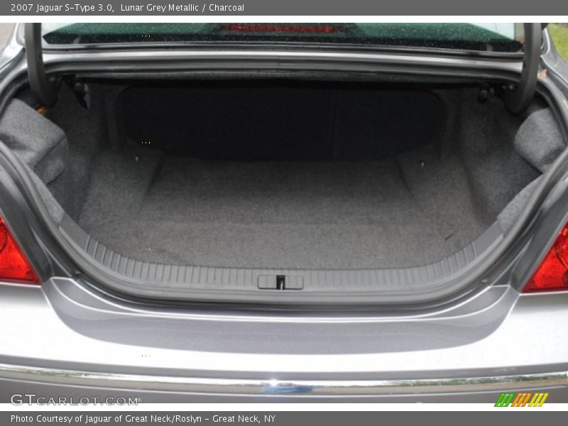 Lunar Grey Metallic / Charcoal 2007 Jaguar S-Type 3.0