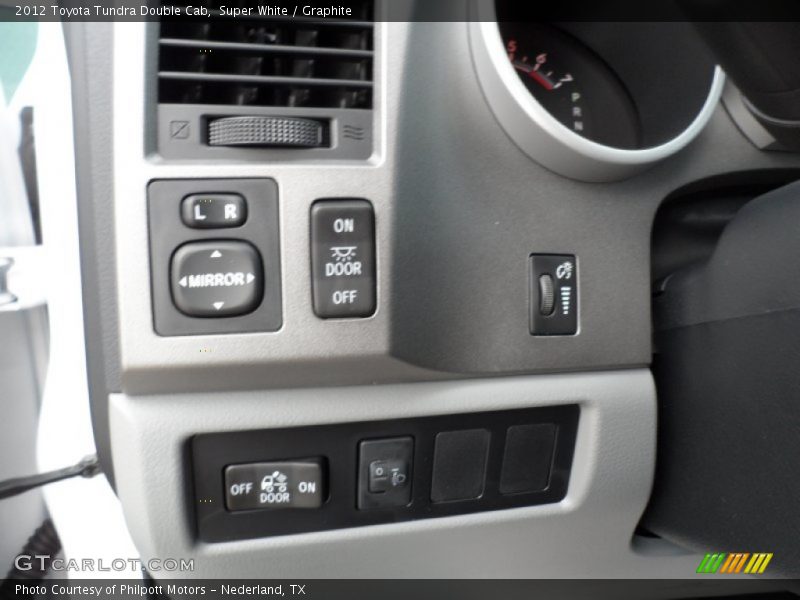 Controls of 2012 Tundra Double Cab