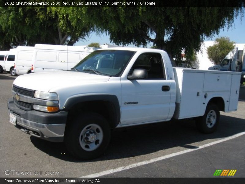 Summit White / Graphite 2002 Chevrolet Silverado 2500 Regular Cab Chassis Utility