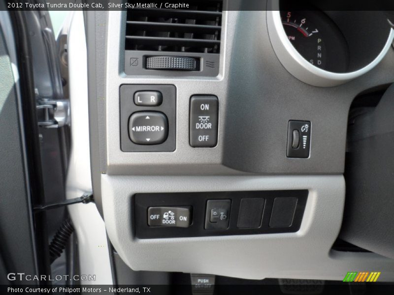 Controls of 2012 Tundra Double Cab