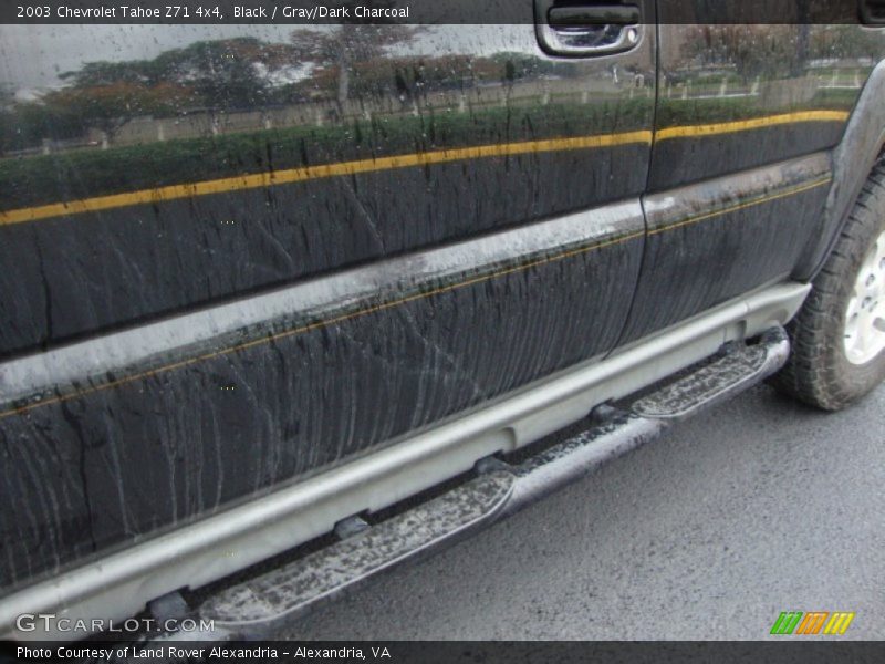 Black / Gray/Dark Charcoal 2003 Chevrolet Tahoe Z71 4x4