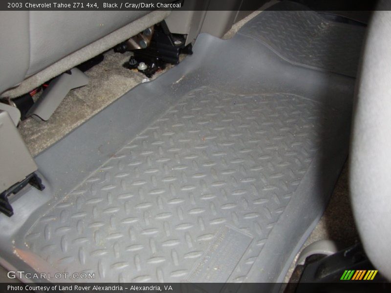 Black / Gray/Dark Charcoal 2003 Chevrolet Tahoe Z71 4x4