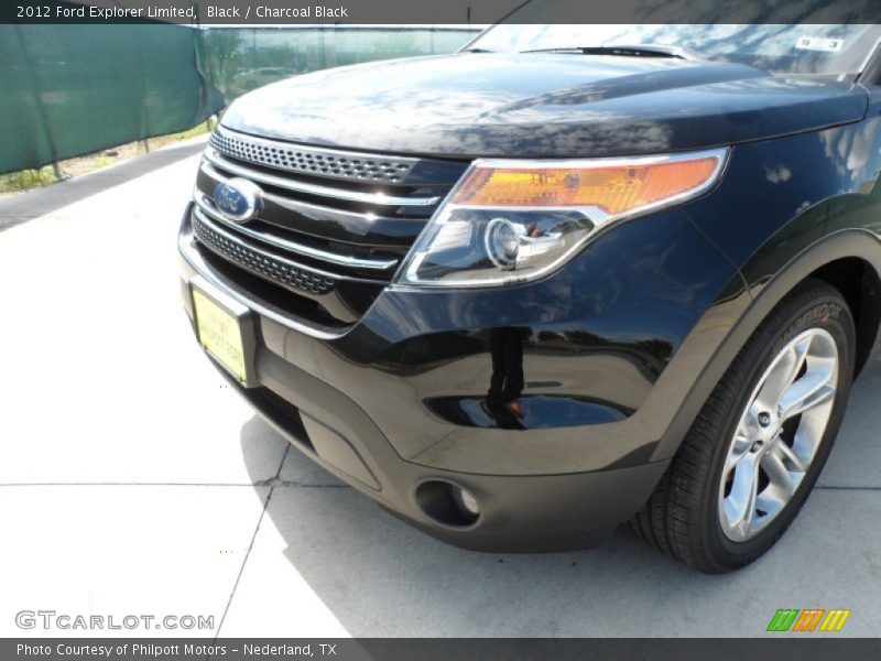 Black / Charcoal Black 2012 Ford Explorer Limited