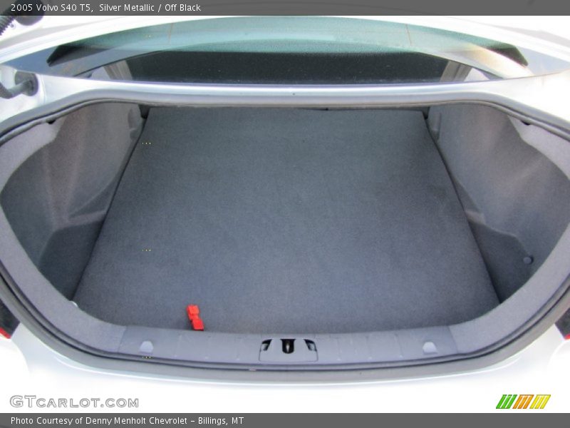  2005 S40 T5 Trunk