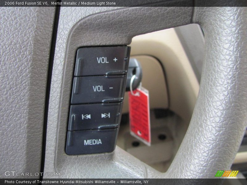 Merlot Metallic / Medium Light Stone 2006 Ford Fusion SE V6