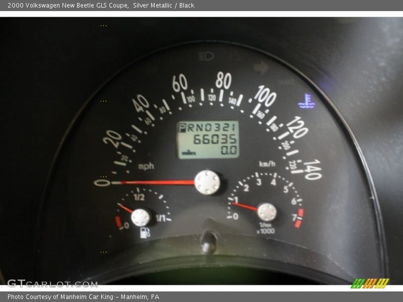 Silver Metallic / Black 2000 Volkswagen New Beetle GLS Coupe