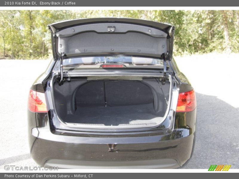 Ebony Black / Coffee 2010 Kia Forte EX