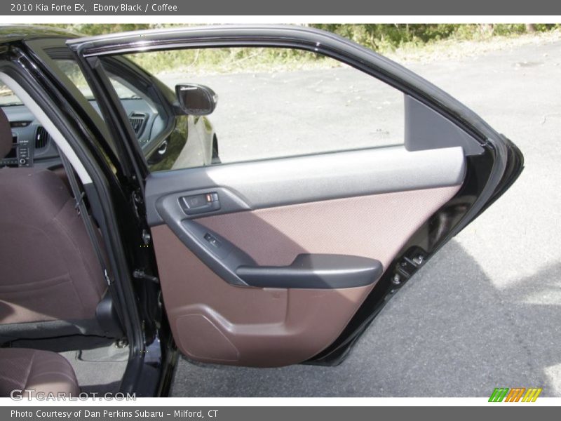 Ebony Black / Coffee 2010 Kia Forte EX