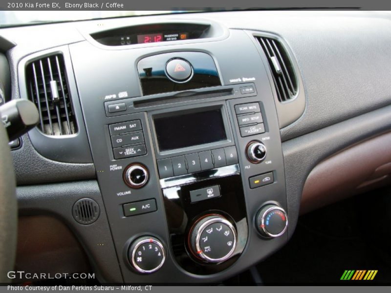 Ebony Black / Coffee 2010 Kia Forte EX