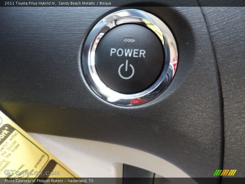 Controls of 2011 Prius Hybrid IV