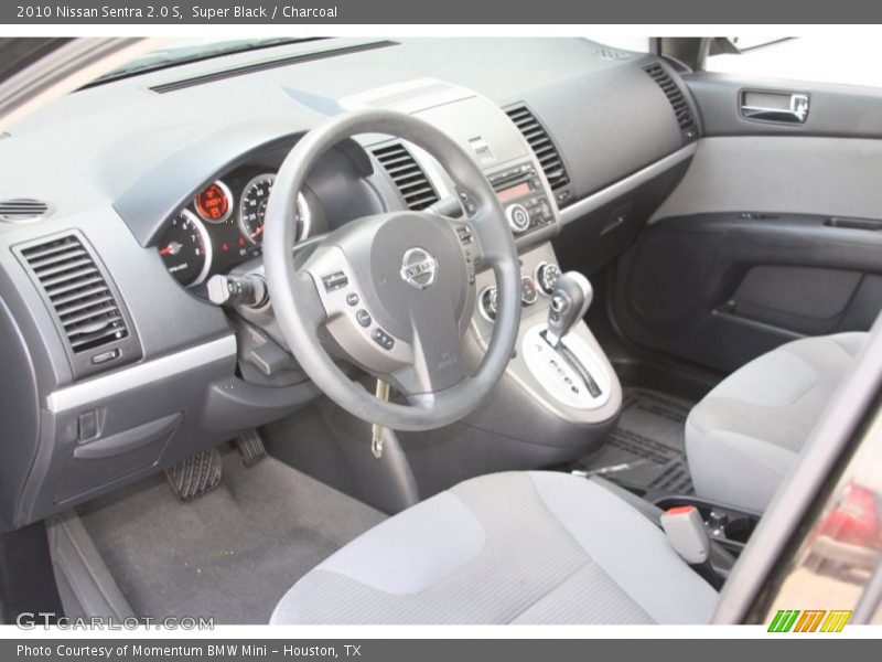 Super Black / Charcoal 2010 Nissan Sentra 2.0 S