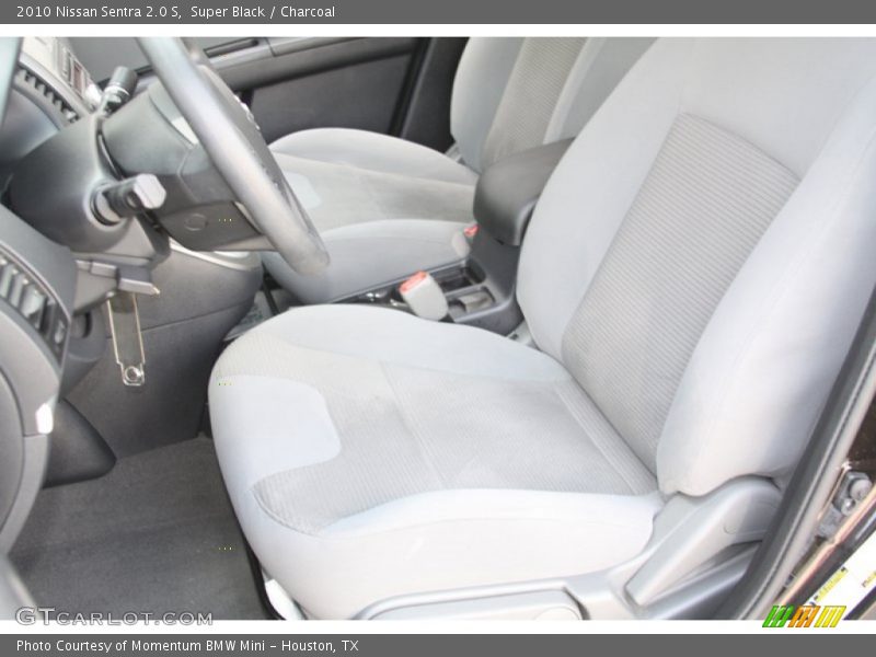 Super Black / Charcoal 2010 Nissan Sentra 2.0 S