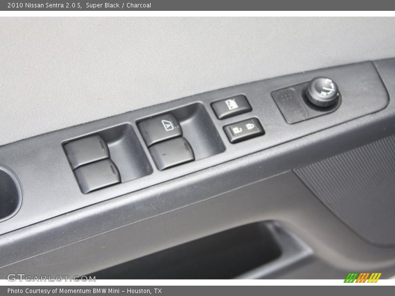 Super Black / Charcoal 2010 Nissan Sentra 2.0 S