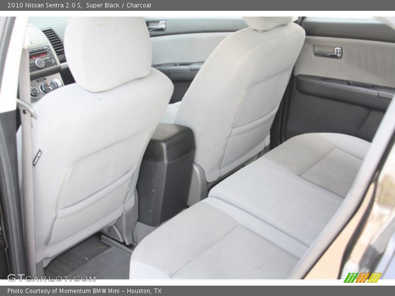 Super Black / Charcoal 2010 Nissan Sentra 2.0 S